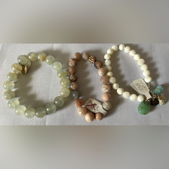Jewelry - Bead/stone Bracelet Set